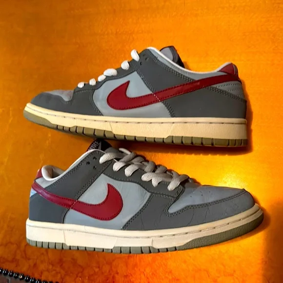 Rare Nike Dunk Low Pro - graphite MENS NIKE DUNK LOW PRO IW BLACK-LT GRAPHITE-WHITE SZ 4  main image 3